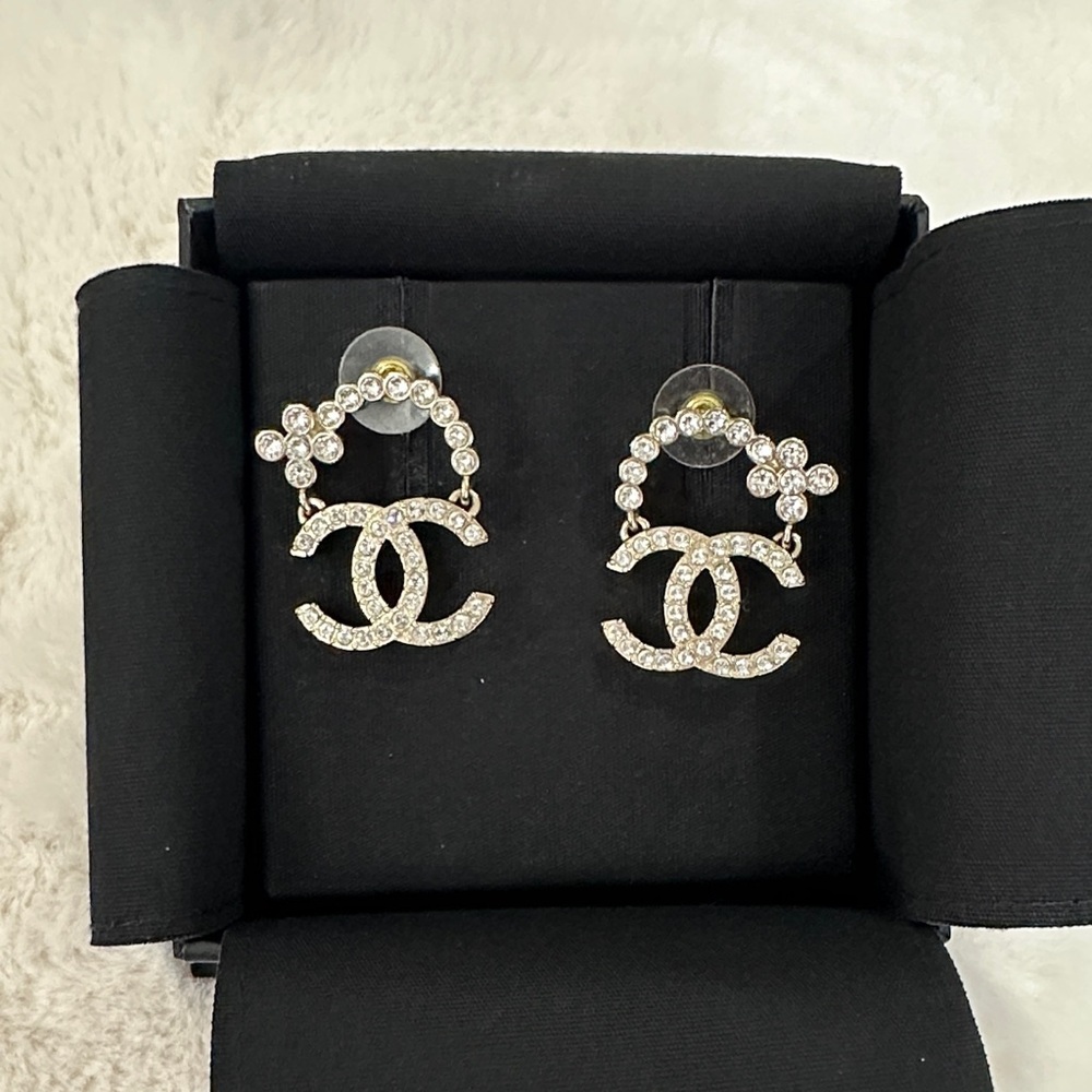 CHANEL Gold-Tone Crystal CC Drop Earrings - Clear Crystal Accents